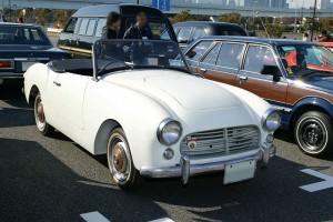 800px-Datsun_S211_001