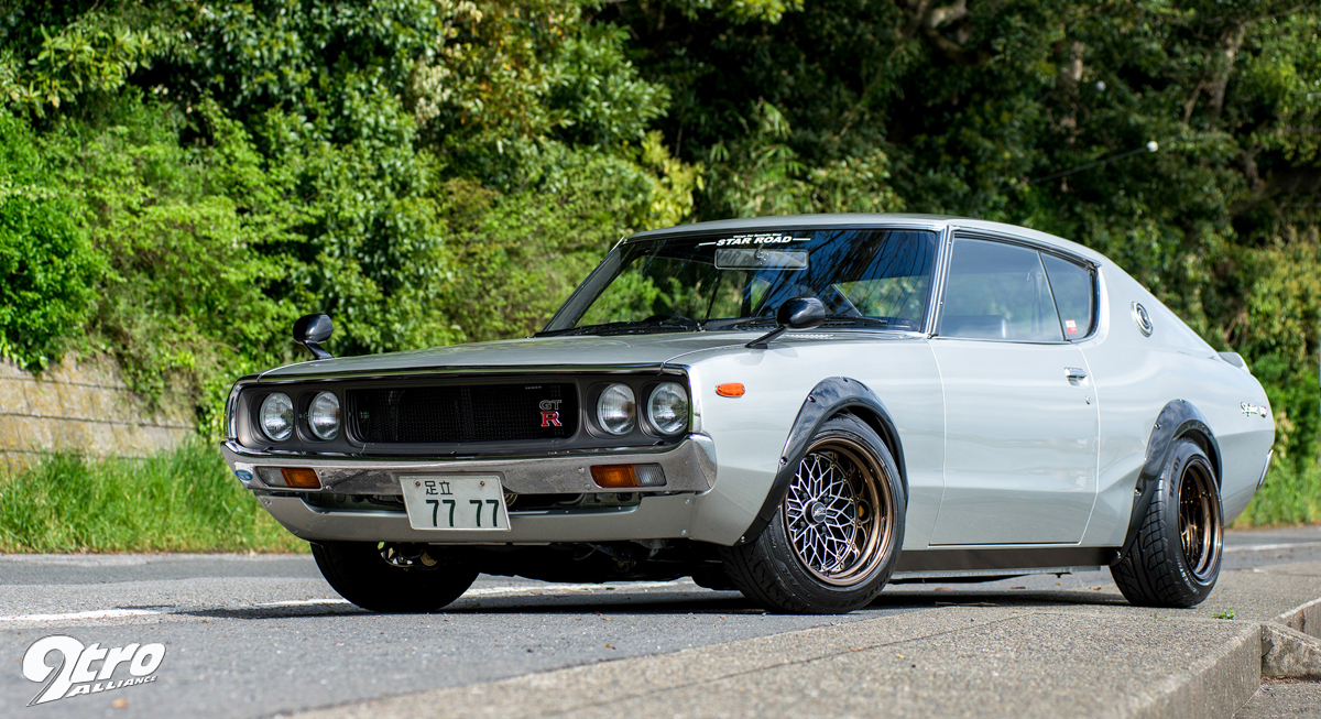 SKYLINE 2000 GTR (2)